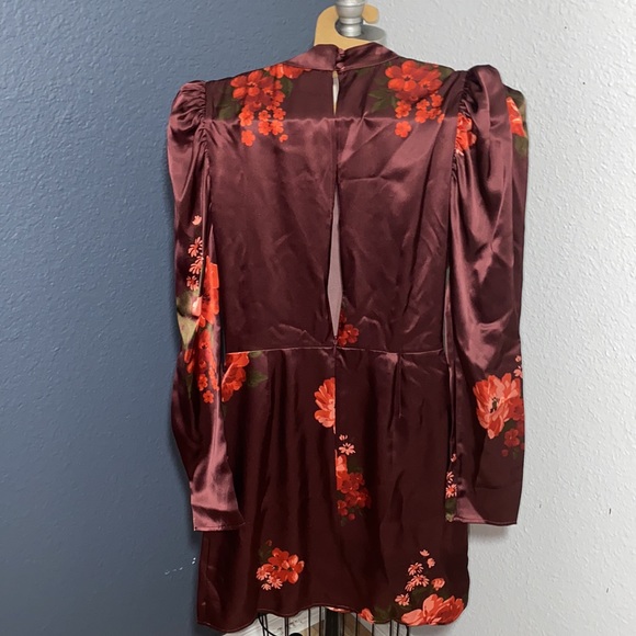 Reformation LIVIE Dress in Azusa - Picture 4 of 5